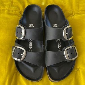 Big Arizona buckle Birkenstocks